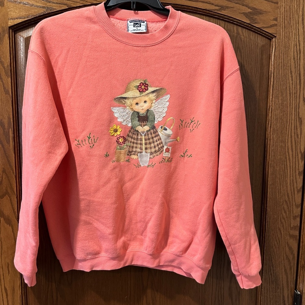 Vintage Lee Heavyweight Sweatshirt Gardening Angel Graphic Crewneck Womens‎ Pink